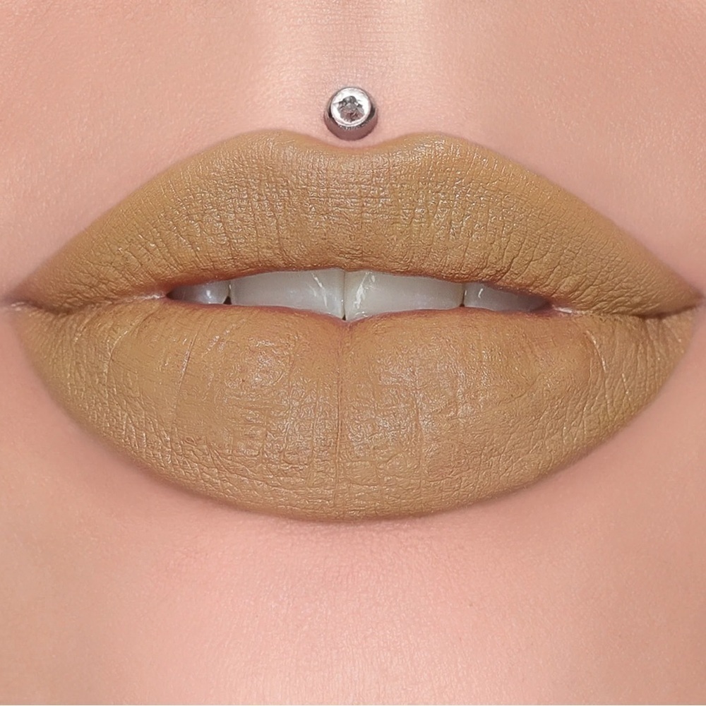 JEFFREE STAR - UNPHAZED Velvet Trap Lipstick NIB